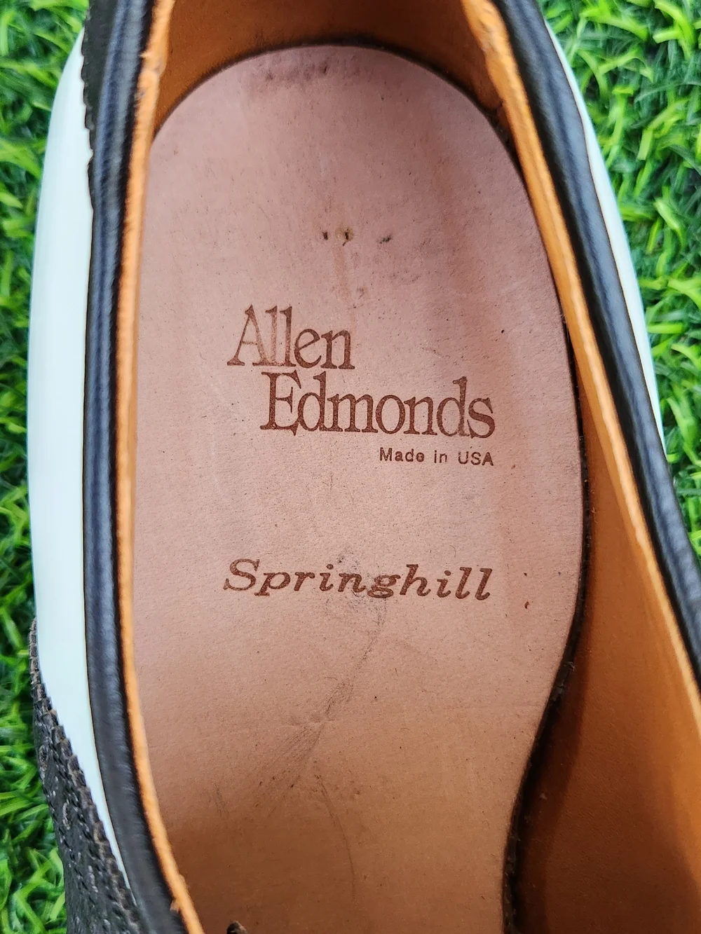 Allen Edmonds Black & White Two-Tone Wingtip Oxford Golf Shoes – Men’s Size 12